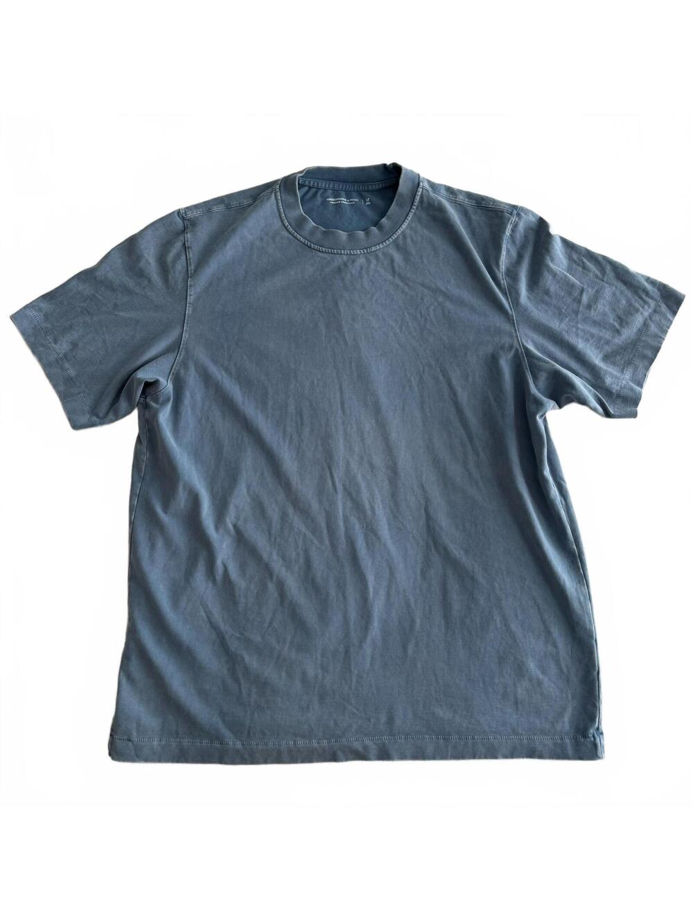 EUC Abercrombie & Fitch Premium Heavyweight Tee Blue Wash Size L TALL